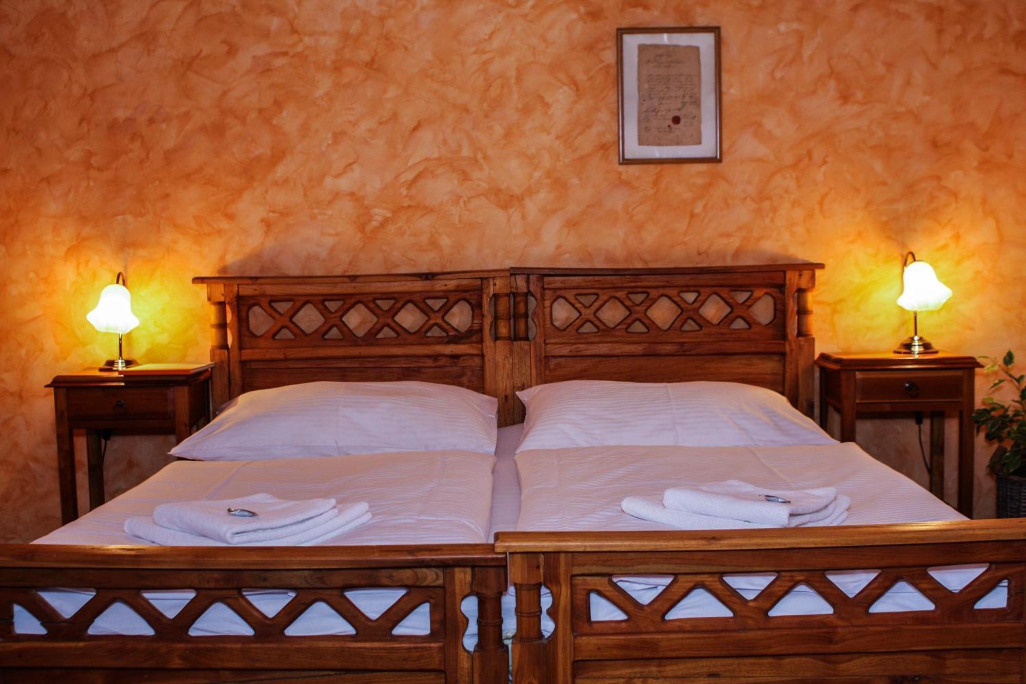 Hotel Terra à Trinec Extérieur photo